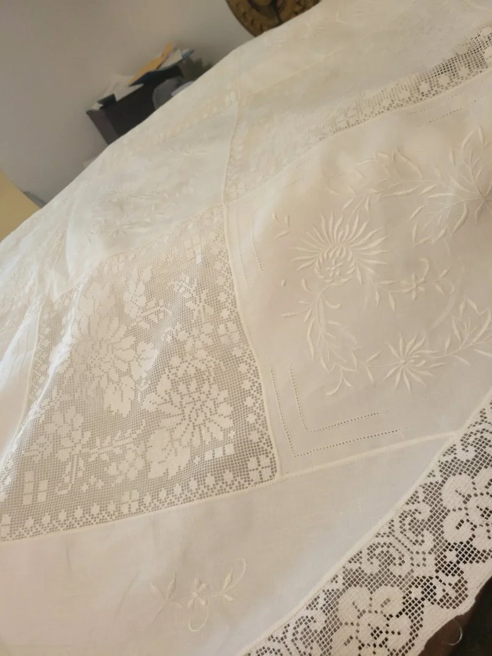 Oval White on White Tablecloth with Embroidery and Lace